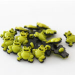 BG163142-24L Novelty Frog - Lime Green/Black