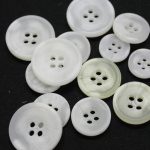 BG131131 Polyester Basic Button 4 hole - 24L (15mm)