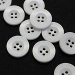 BG131135 Polyester Button 4 hole - 26L (17mm), White