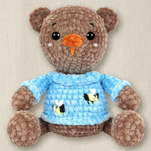 DMC Dreamy the Bear Amigurumi Crochet Kit - Image 3