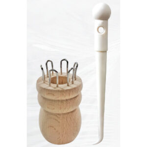 Knitting Doll - 6 Pins