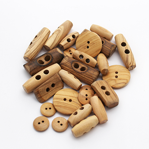 Expanded Range of Italian Wooden Buttons